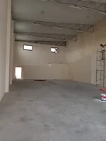 Warehouses for annual rent in Umm Al Quwain : Image 3
