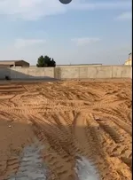 حوطه للايجار السنوي مساحه كبيرة موقع مميز : Image 1