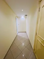 غرفه وصاله رائعه للايجار بمدينة ابوظبي (المشرف) موقع مميز قريب من المشرف مول و المطبخ السعودي. : Image 5