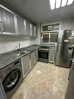 شقة مفروشة للايجار الشهري في المجاز : Image 5