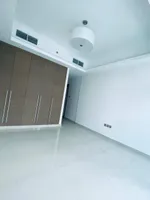 شقه غرفتين وصاله في افضل ابراج عجمان (ابراج عجمان وان)اطلاله بحريه بالكامل بسعر670الف درهم فقط : Image 5