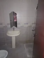 شقة للإيجار في المويهات 2, عجمان : Image 2