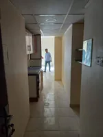 شقة للإيجار في المويهات 2, عجمان : Image 5