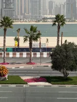 فيلا فاخرة بإطلالة بحرية مباشرة في الممزر – مساحة ضخمة وفرصة نادرة : Image 3