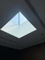 فيلا فاخرة بإطلالة بحرية مباشرة في الممزر – مساحة ضخمة وفرصة نادرة : Image 5