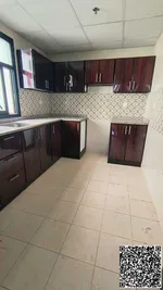 شقة غرفتين وصالة مع 2 حمام وبلكونة وتكييف مركزي للإيجار في الجرف 3 – ثاني ساكن ومساحات واسعة بالقرب من جميع الخدمات : Image 5