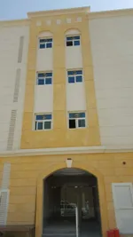 سلام عليكم ورحمة الله وبركاته

💥للبيع بناية سكنية في الشارقة - مويلح
🔚الموقع الشارقة، منطقة مويلح
 🔚أرضي و3 طوابق 
6 شقق مكونة من غرفة وصالة
6 استوديوهات
4 محلات تجارية
🔚العمر11 سنوات
🔚الدخل السنوي 425000
السعر المطلوب  4.6  مليون 
فرصة استثمارية ممت : Image 1