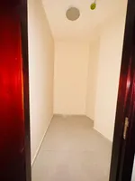 السلام عليكم ورحمة الله وبركاته

 للبيع شقة في برج السندس
تتكون الشقة من 3غرف وصالة 
3 حمامات 
مساحة شقة 2070 قدم 
مطلوب مليون درهم ‏نهائي 

‏التواصل على الرقم 0548883111
عمار المعضادي : Image 2