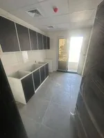 A unique opportunity for an investment building at a special price and a suitable location with two months free : Image 3