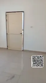 للإيجار السنوي في عجمان ♨️غرفتين وصاله ببلكونه30.000لفتره محدود👈 👈الموقع: الروضه 3  صاله منفصله بباب/ For annual rent in Ajman ♨️ Two bedrooms and a living room with a balcony 👈 Location: Al Rawda 3, separate living room with entrance 📱 Contact ☎️ 05 : Image 5