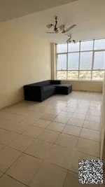 Apartment with 2 bedrooms and living room, high floor, open view with balcony, Garden City Towers. : Image 5