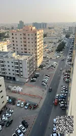 Apartment with 2 bedrooms and living room, high floor, open view with balcony, Garden City Towers. : Image 8