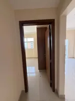 غرفه وصاله اول ساكن الجرف 3 تاور جديد ايجار سنوى بعجمان : Image 4