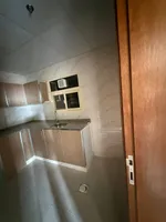 غرفه وصاله اول ساكن الجرف 3 تاور جديد ايجار سنوى بعجمان : Image 5