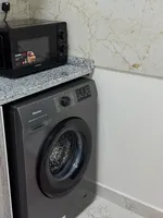 ستوديو مفروش بالكامل للإيجار في مدينة الرياض – أبوظبي : Image 8