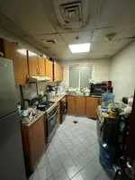 ب 435 الف درهم فقط شقة غرفة و صالة للبيع في ابراج الاورينت مساحة واسعة اطلالة مفتوحة الخور : Image 6