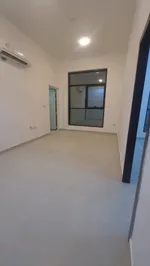 للايجار مدينة الرياض جنوب الشامخه اول ساكن شقق غرفتين وصالةوحمامين  وغرفه وصاله واستديوهات العقد شامل للتواصل مكتب اشرف على للعقارات 0505057650 : Image 3