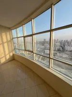 شقه غرفه وصاله في ابراج الاورينت باطلاله بحريه كامله : Image 2