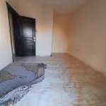 شقه  للايجارالسنوي غرفه وصاله وبلكونه  عجمان علي شارع الاتحاد الراشيديه 2/Apartment for annual rent, one bedroom, a living room, and a balcony in Ajman : Image 2