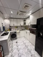 غرفه وصاله ابراج الخور للبيع منطقة الراشيديه 1 بعجمان : Image 3