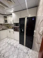 غرفه وصاله ابراج الخور للبيع منطقة الراشيديه 1 بعجمان : Image 8