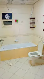 للايجار الشهري شقه غرفه وصاله للايجار بعجمان النعيميه شارع الملك فيصل مقابل سطنبول هايبر ماركت مفروشه فرش فندقي مساحه واسعه جدا 
4500  شامل جميع الفوتير : Image 6