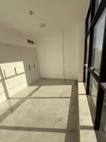 Two rooms and a hall with a maid's room. 3 bathrooms with a balcony. Annual rent in Ajman, Al-Hamidiya area 1 : Image 6