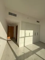 Two rooms and a hall with a maid's room. 3 bathrooms with a balcony. Annual rent in Ajman, Al-Hamidiya area 1 : Image 7
