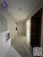 شقة غرفتين وصالة و3 حمام بناية جديدة مساحة واسعه بموقع مميز : Image 2
