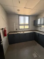 غرفه وصاله مع بلكونه 2 حمام اول ساكن الجرف 3 ايجار سنوى بعجمان مع شهر مجانى : Image 1