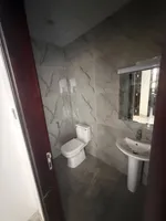 غرفه وصاله مع بلكونه 2 حمام اول ساكن الجرف 3 ايجار سنوى بعجمان مع شهر مجانى : Image 7