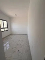 غرفه وصاله مع بلكونه 2 حمام اول ساكن الجرف 3 ايجار سنوى بعجمان مع شهر مجانى : Image 8