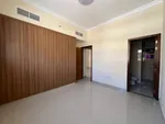 For Rent Apartment in Al Jerf 1, Ajman : Image 4