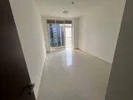 Apartment for annual rent, two bedrooms and a living room, on Khalifa Main Street : Image 6