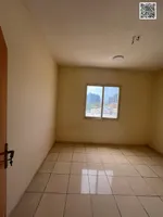 شقة غرفة وصالة واسعة مع بلكونة في الراشدية 2 – موقع مميز : Image 5