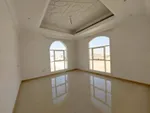 For Rent Villa in Shakhbout City, Abu Dhabi : Image 5