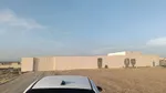 للإيجار أرض صناعية في الشارقة تقع في منطقة الصجعة موقع مميز على الشارع الرئيسي شارع 97 قار تتكون من أرض مسورة فيها مكتب + حمام + مطبخ : Image 2