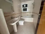 أفخم ثلاث غرف وصالة بمنطقة المجاز 3 مع اطلالة بحرية وسعر مناسب : Image 7
