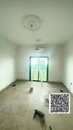 📍 للإيجار السنوي  في عجمان   غرفه وصاله ببلكونه صيانه كانها اول ساكن 📌 الموقع:الراشيديه 2 بجوار نستو وشارع المينا /For annual rent in Ajman One bedroom and living room with balcony, well-maintained and in excellent condition, like new 📌 Location: Al  : Image 1