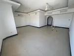اكبر شقه ثلاث غرف وصاله للايجار السنوى فى الشارقه : Image 1