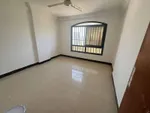 اكبر شقه ثلاث غرف وصاله للايجار السنوى فى الشارقه : Image 3