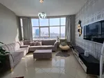 Orient Tower : Image 1
