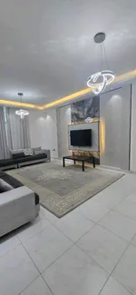 Two rooms and a hall in Falcon Towers : Image 1