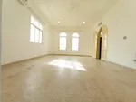 استوديو مدخل خاص بجوار الخدامات : Image 3