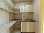 استوديو مدخل خاص بجوار الخدامات : Image 7