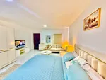 FURNISHED STUDIO : Image 2