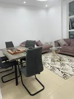 اعادة بيع ابراج السيتي تاور غرفتين و صاله اطلاله مفتوحه بقسط شهري 4,752 درهم : Image 2