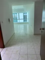 للبيع شقة غرفتين و صالة بالمجاز 3 : Image 2