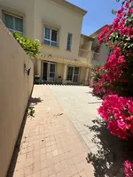 3Bhk villa for Rent in Springs- Dubai : Image 3