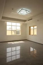 For Sale Villa in Hoshi, Sharjah : Image 3